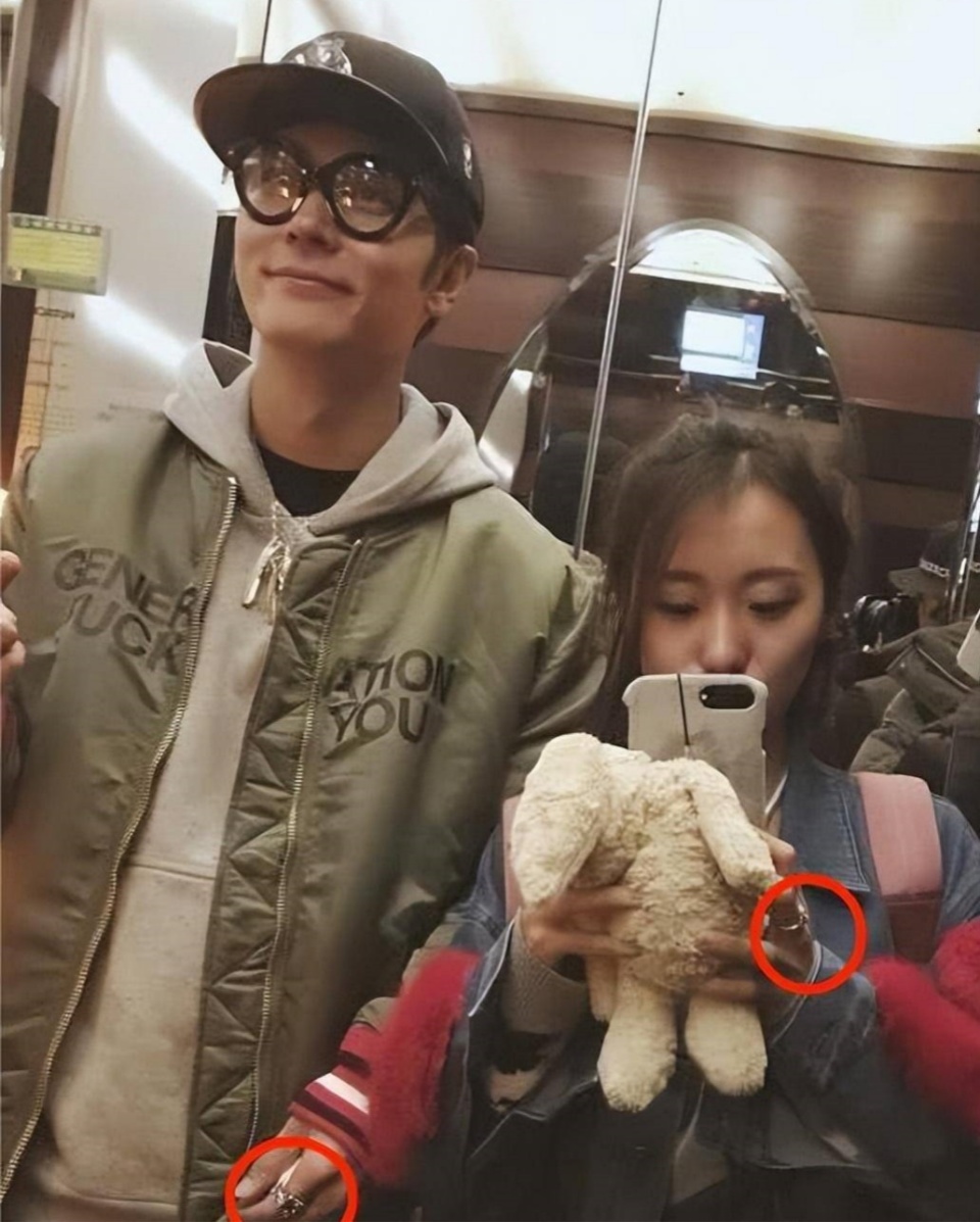 演员张丹峰,从好老公到被曝与经纪人有私情,他和洪欣如何选择?