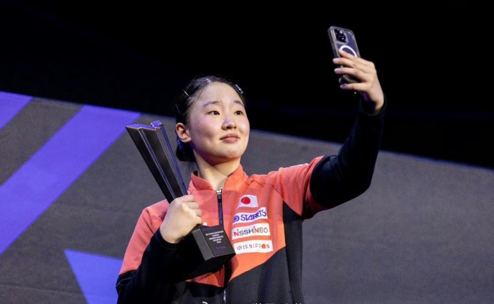 伦敦球星赛落幕，张本美和女单夺冠，哥哥输邱党遗憾摘银，奖金有多少？