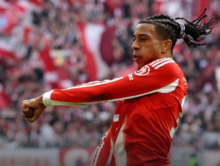 格納布里雙響，凱恩無緣戴帽，拜仁4-0柏林聯合劍指德甲神跡 - 