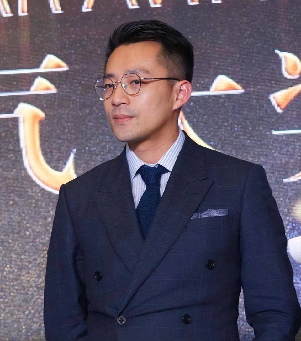 大s妈妈替女儿叫委屈,汪小菲回应:住800平的大房子,委屈什么?