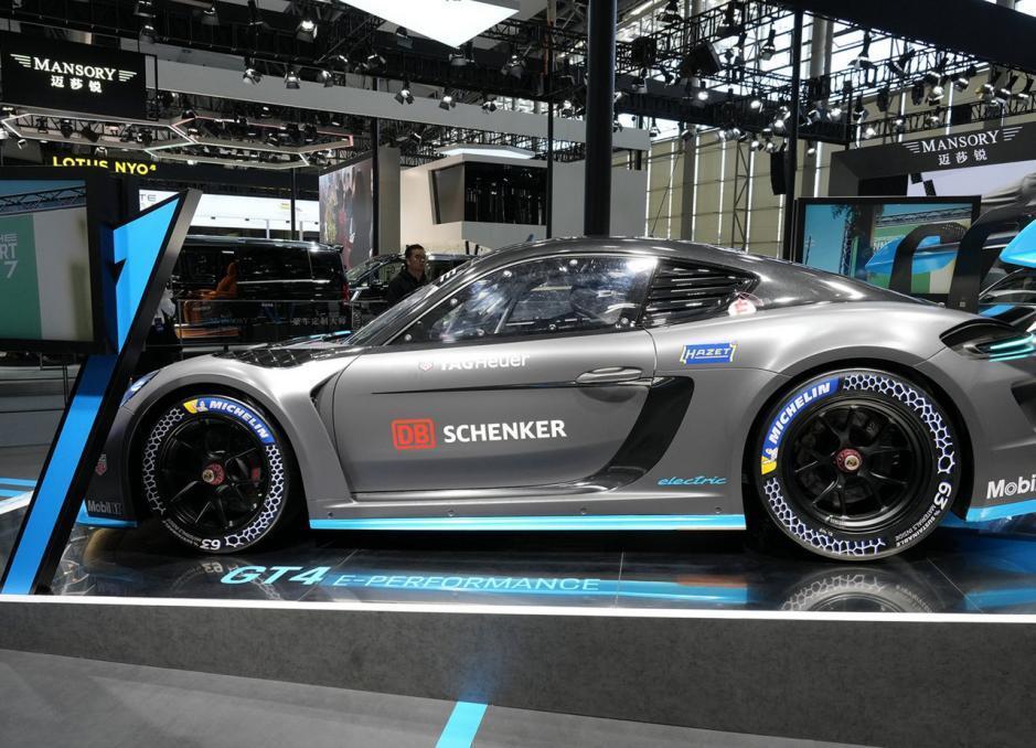 这台718,设计得比918还要好看,属于保时捷纯电动系列的车型_腾讯新闻