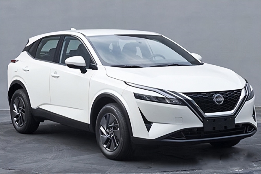 东风日产新逍客国内首发配奔驰同款引擎尺寸大幅提升