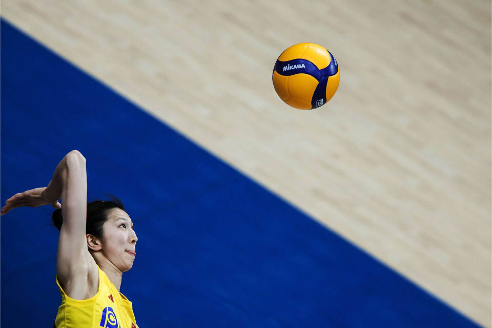 球迷呼唤朱婷!中国女排与日本女排分差只有3分,奥运名额不保险