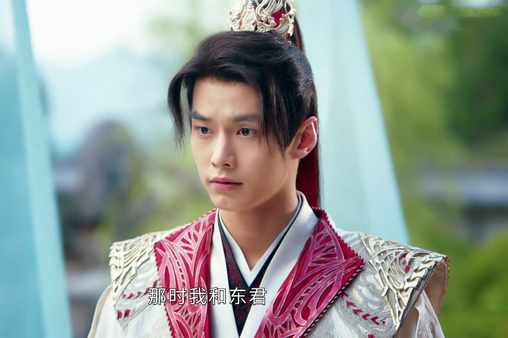 《少年白马醉春风》直到易文君爬上床,叶鼎之还不知,她有多贪心