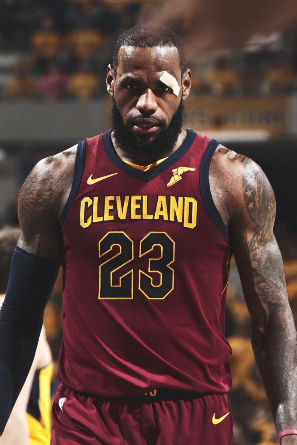 641