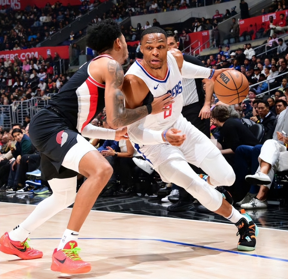 哈登20 7 7,小卡34 6!快船四连胜,威少高效,乔治出手太多了