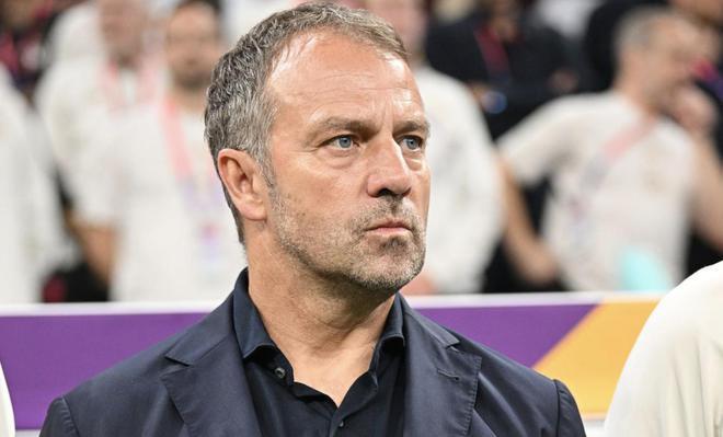 因为从始至终拜仁只是把孔帕尼当做一个过渡主帅的人选,高层内心皇乔