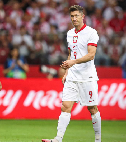 欧洲杯莱万因伤缺战荷兰