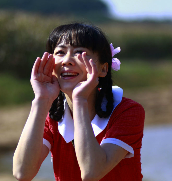 李琳:被前夫一巴掌扇到离婚,二婚嫁世界冠军,如今生活幸福滋润_腾讯