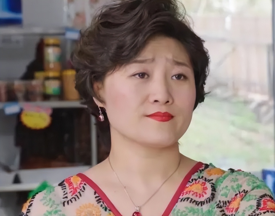 直到《乡村爱情7》播出时,王木生才重新出场,扮演者成了赵本山的徒弟