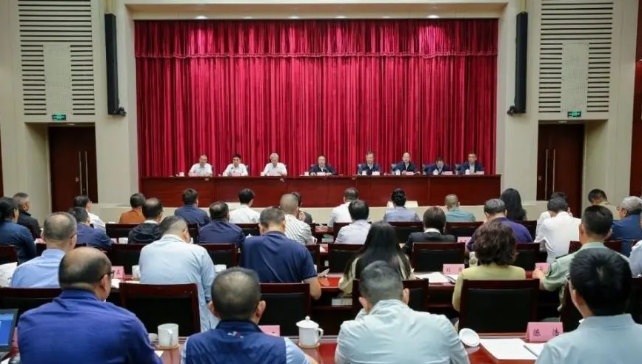 “迅速掀起扫黑除恶新一轮攻势”！多省份密集部署，公布举报方式