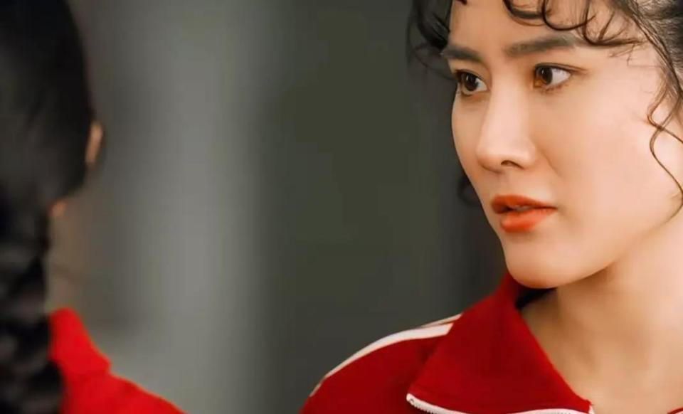 原来主角最招人恨的她，竟是星二代，母亲是国家一级演员_腾讯新闻