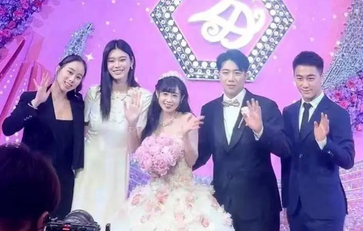 "七匹狼公子"迎娶"特步千金",福建有钱人终成眷属?