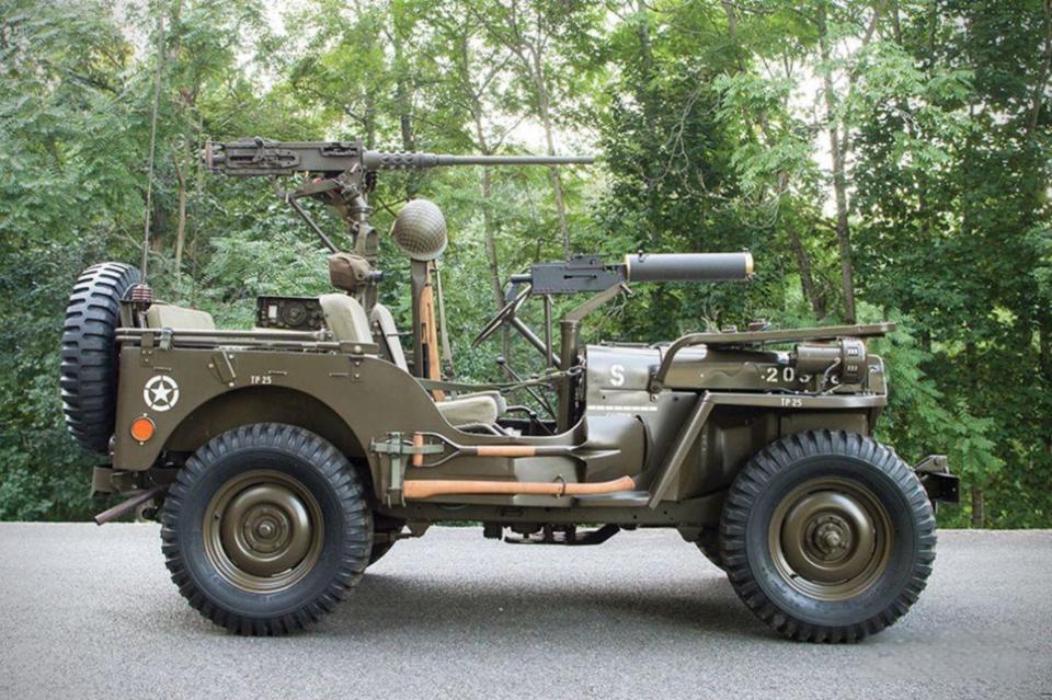 二战时期美国军队大量装备他们本土生产的威利斯mb吉普车,这个