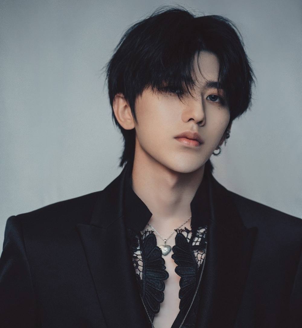 蔡徐坤母亲选择服软,私下多赔点,c女士也如愿得到不违法的补偿,蔡徐坤