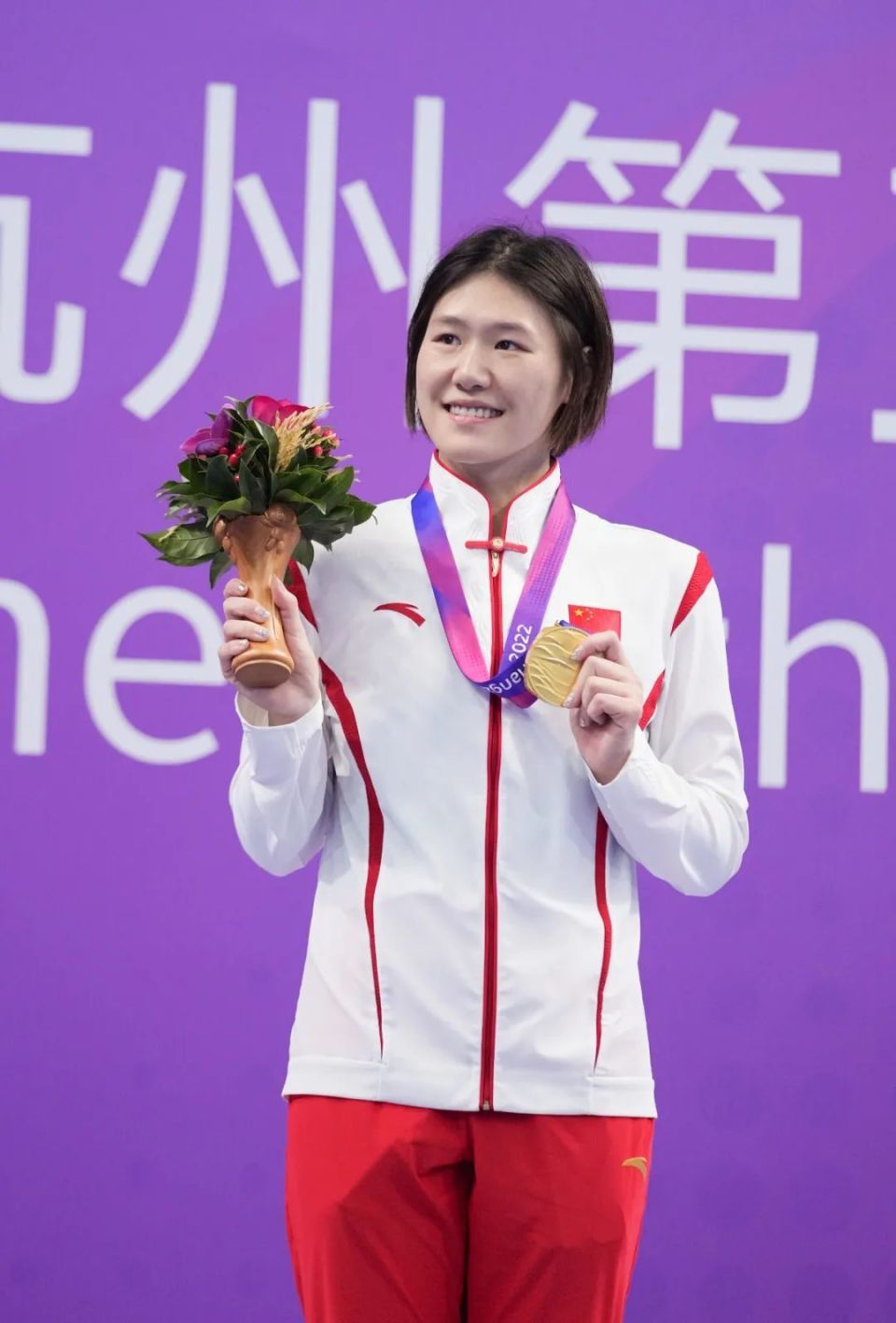 但叶诗文的后续发展并不如意,由于身体发育的变化和伤病来袭,导致她的