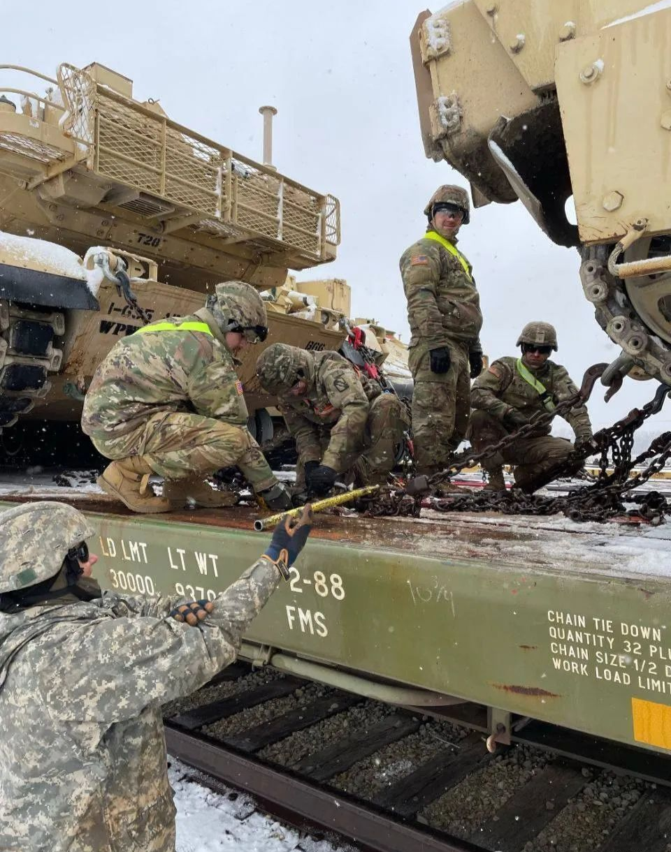 不服就干，美国内战？德州国民警卫队为何跟联邦军队翻了脸？-腾讯新闻