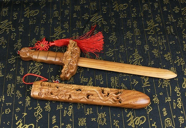 同样都是木头,为何桃木能"辟邪"?这个说法有什么由来?