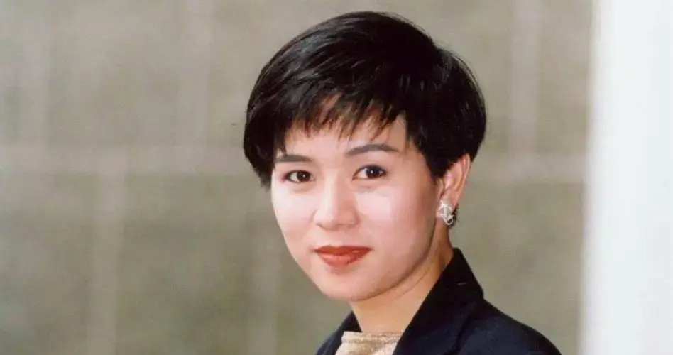 红颜薄命罗慧娟:向周星驰求婚被拒,33岁意外失聪,46岁患癌去世_腾讯