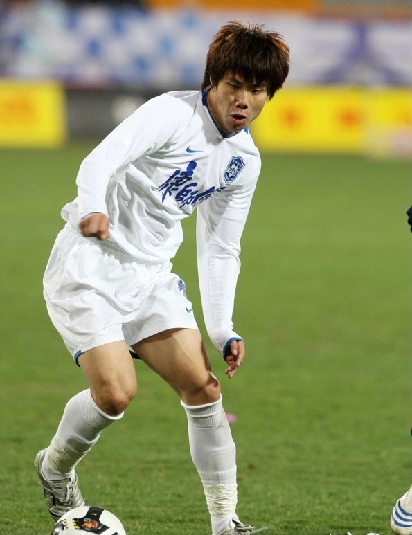 35岁蒿俊闵无奈 媒体人:人在家中坐 谣从天上来_腾讯新闻