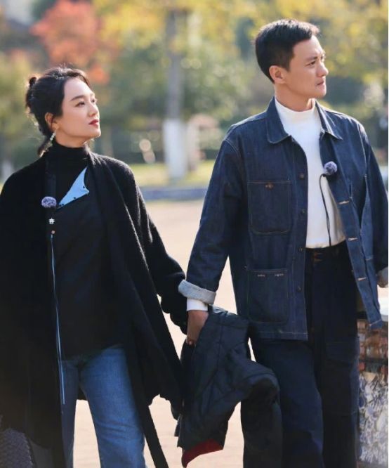 从而恋情曝光之后,朱丹和周一围大方认爱,两个人官宣结婚之后,生下了