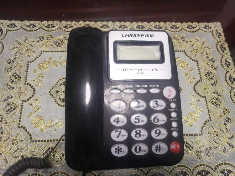 家里电话成了摆设