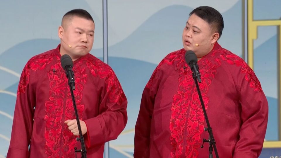 2024年央视春晚:岳云鹏与孙越的相声,小岳岳又是在耍贫嘴_腾讯新闻