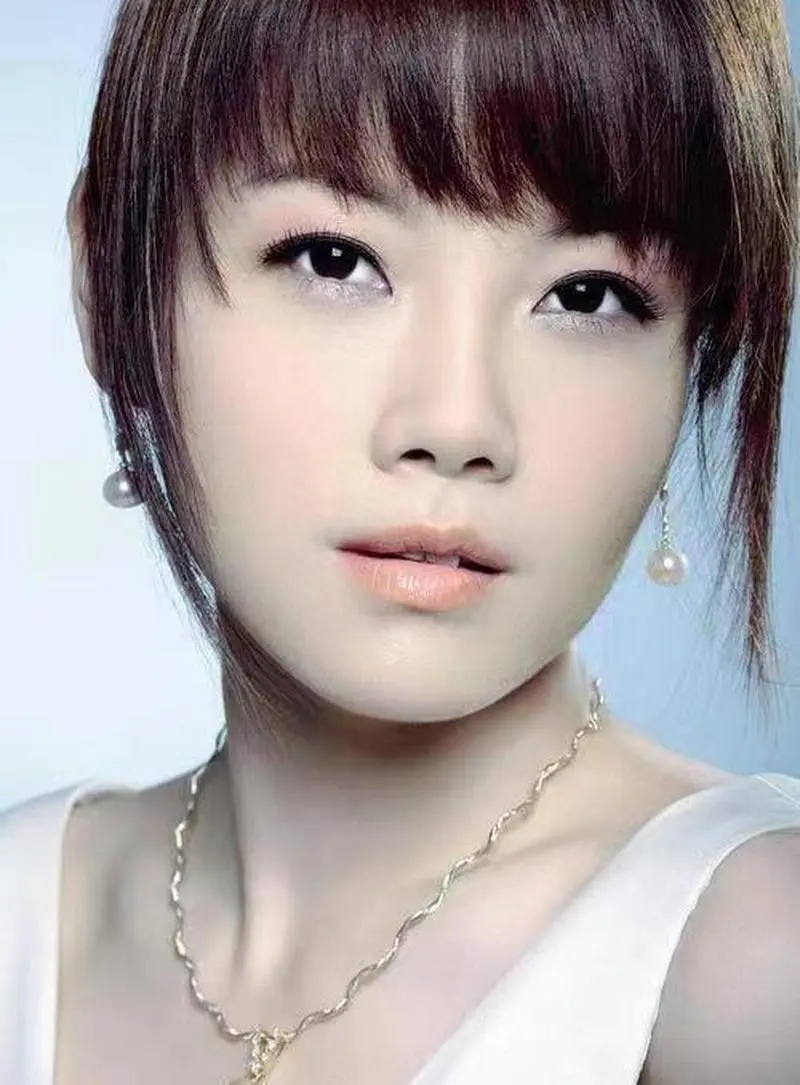 事实证明,被臧天朔"宠上天"的戴娆,如今走上另一条康庄大道