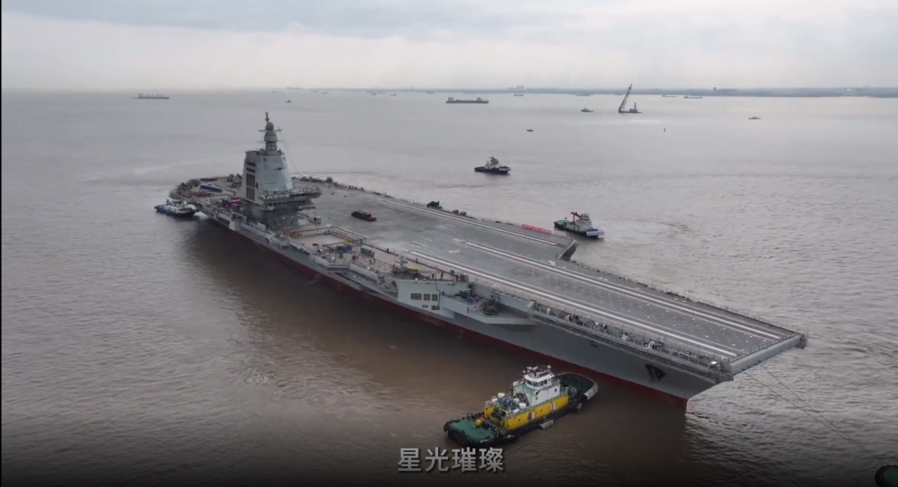 东海舰队宣传片,出现了大量南海与北海舰队的舰艇,这滋味不好受_腾讯