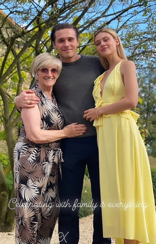 尷尬！小貝夫婦新年隔空示愛大布，大布卻通宵秀恩愛，壓根不搭理 - 