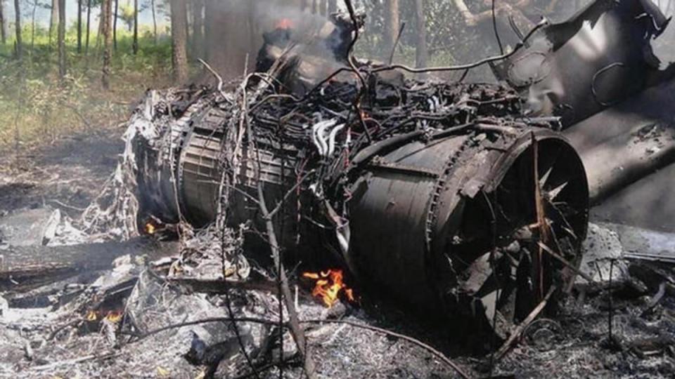 f16战机坠毁王牌飞行员遇难,乌军战力受挫,美方却这样说.