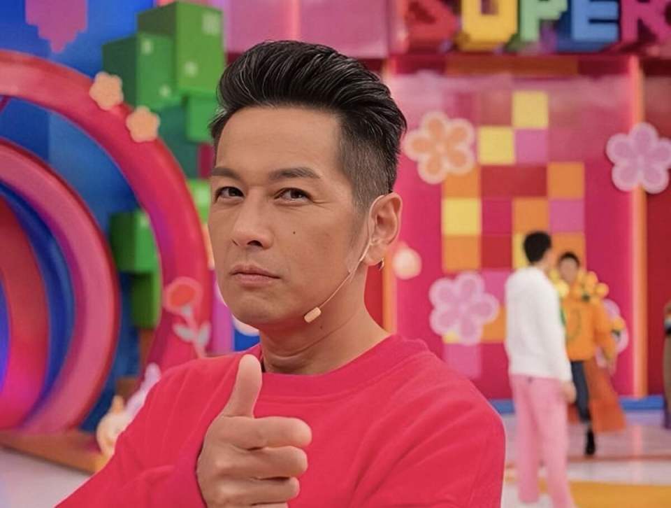 tvb男星吴家乐宣布离巢效力公司30年娶富婆妻子被封50亿驸马