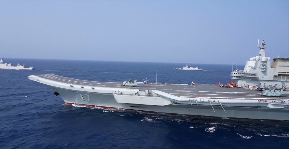 山东舰凯旋,解放军用行动让"路边社"闭嘴_腾讯新闻