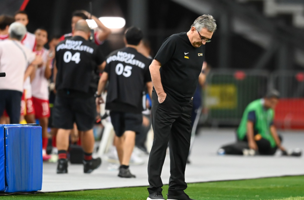 被爆冷就怪主帅这就是中国足球伊万坦荡发声对不起错怪你了