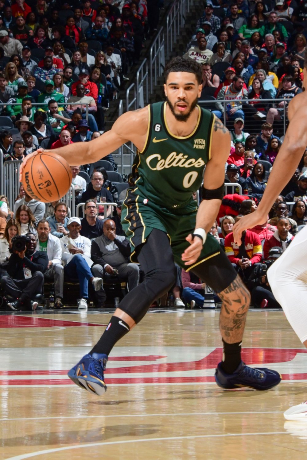 塔图姆34 15 6获客场mvp呼声!四记扣篮炸裂 连中关键球太霸气_腾讯新