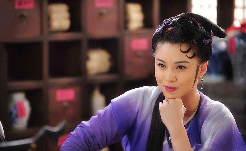 刘恺威前任廖碧儿:自曝2年10次相亲挤不进豪门?恋上容祖儿前男友