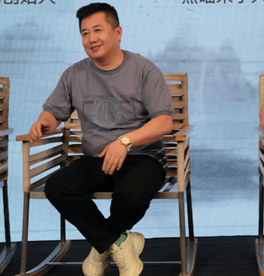 煮酒论英雄 围炉话餐饮 i 汇聚100家餐饮头部品牌在京举办交流分享会