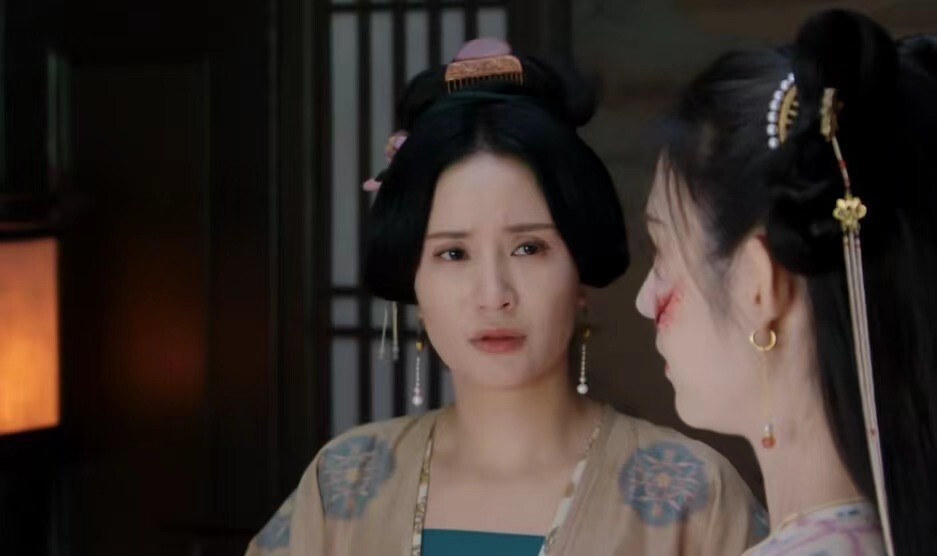 13年前在《甄嬛传》中演嫔妃,13年后成《墨雨云间》的实力派,演技惊艳