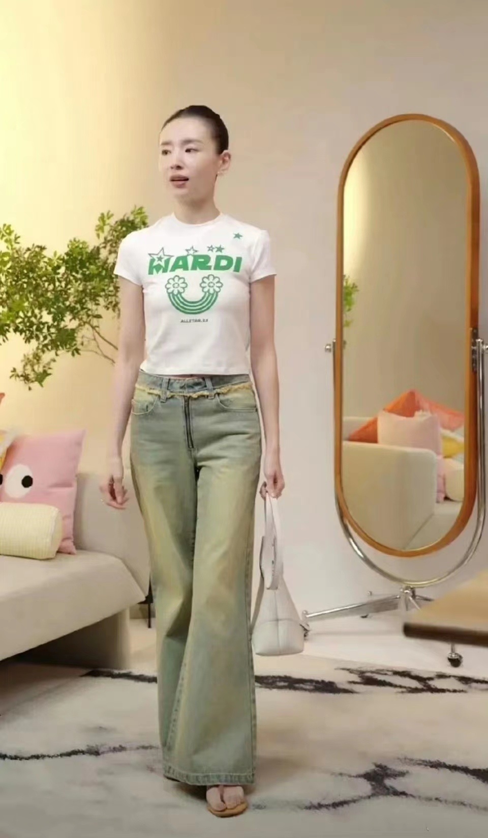 看了董洁的夏季穿搭我发现论衣品再过30年你也不如她时髦