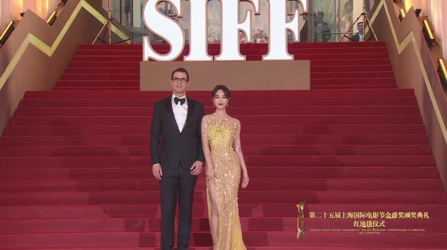 �ڶ�ʮ����Ϻ����ʵ�Ӱ�ڳɹ���Ļ ���ٵĵ�Ӱ�� �ǹ����ں���ҫ��