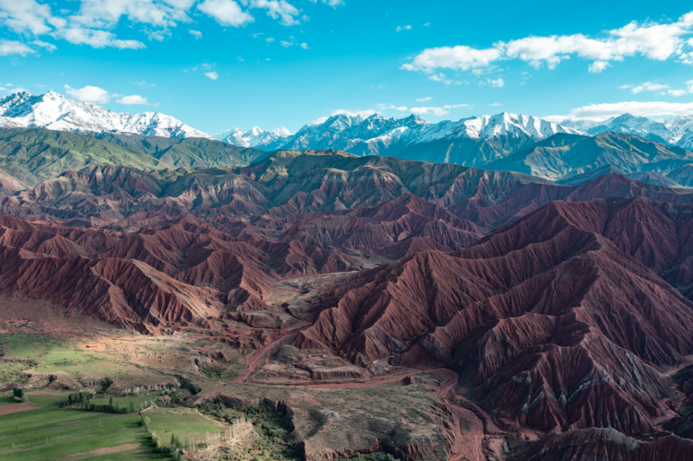 新疆有个绝美塔村,可比那拉提草原,是阿克苏离天山最近的村庄