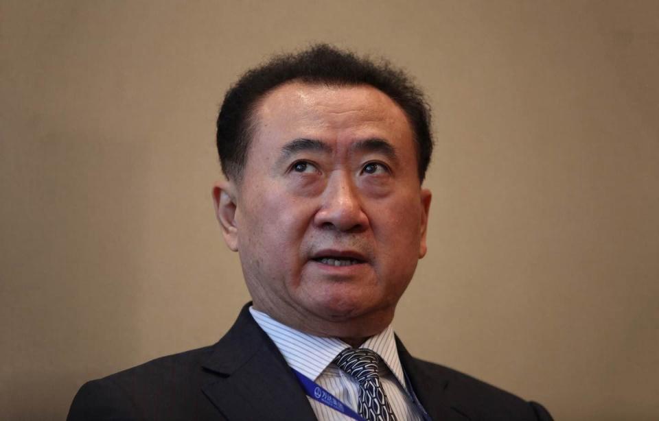 壮士王健林又断了一次腕