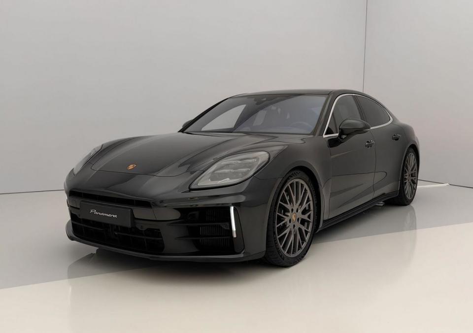 8万元起,全新保时捷panamera开启预售,外观内饰变化明显_腾讯新闻