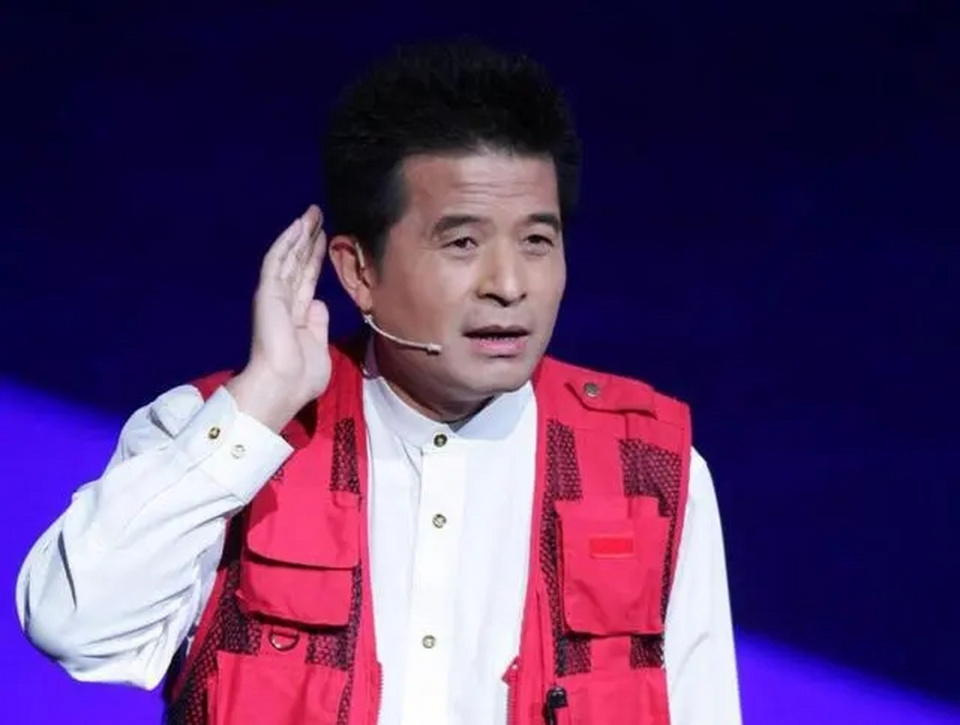 毕福剑近照被曝出!