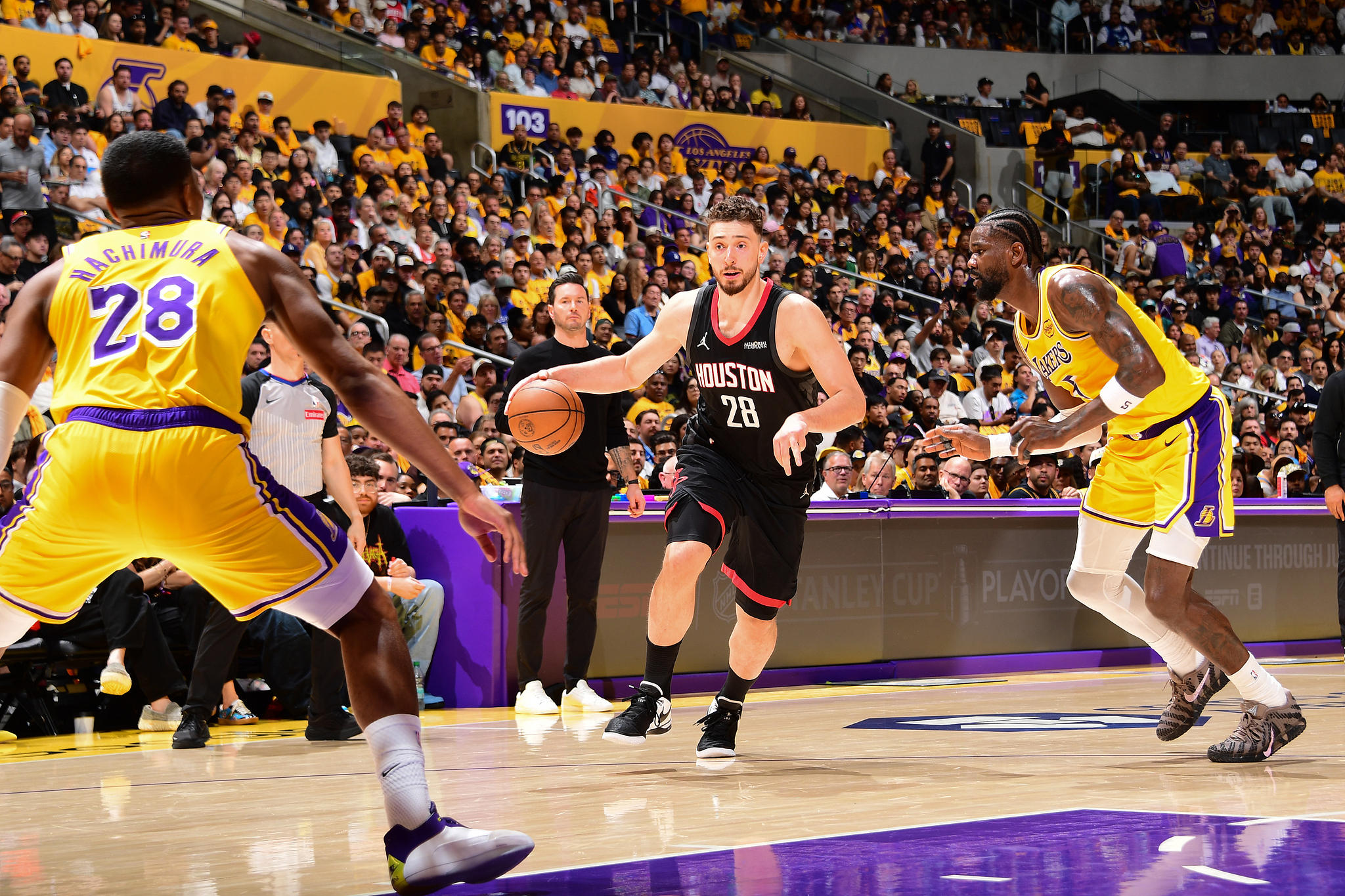 老詹創歷史第一，湖人開門紅獲5大喜訊！奇兵轟27分證2換1賺翻了 - 