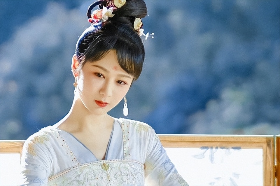 德塔文电视剧热榜:《错位》第四,《长相思2》被碾压,第一是它