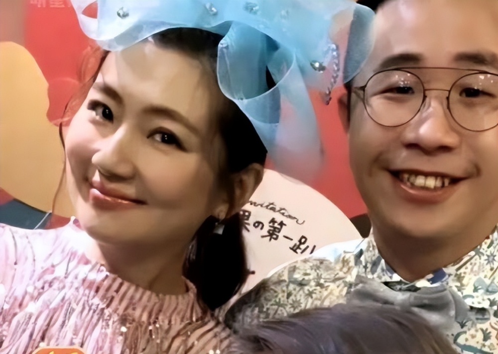 任家萱老公正脸曝光,低颜值被嘲刻薄相,网友反驳:很喜感并不丑_腾讯