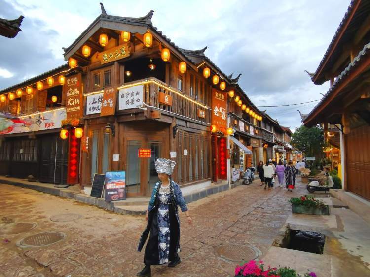 烟火与小资并存的白沙古镇