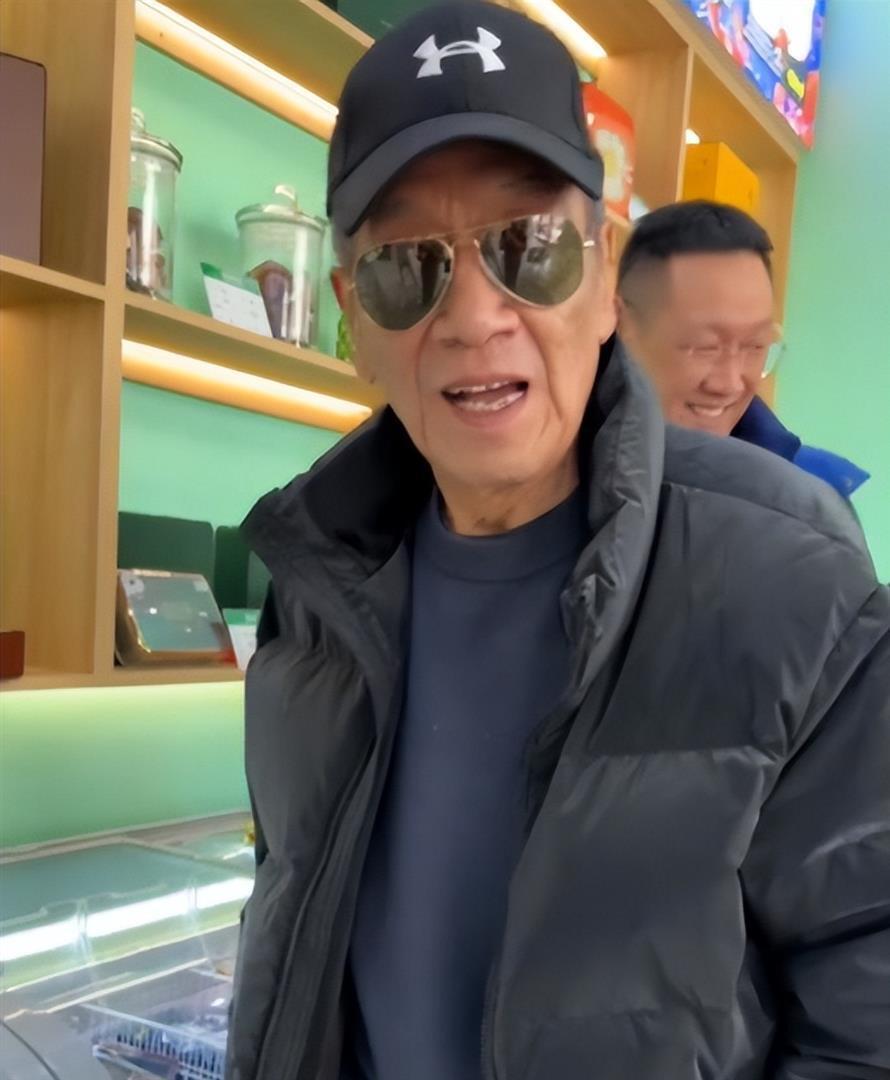 不顾家人反对,执意嫁给68岁的王奎荣,惨遭群嘲的她如今怎样了?