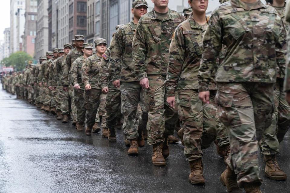 美国三州派出国民警卫队,强势声援得州,公然叫板拜登政府_腾讯新闻